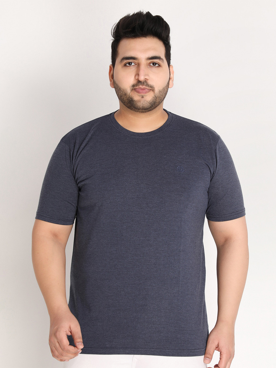 CHKOKKO Plus Men Blue Solid T-shirt