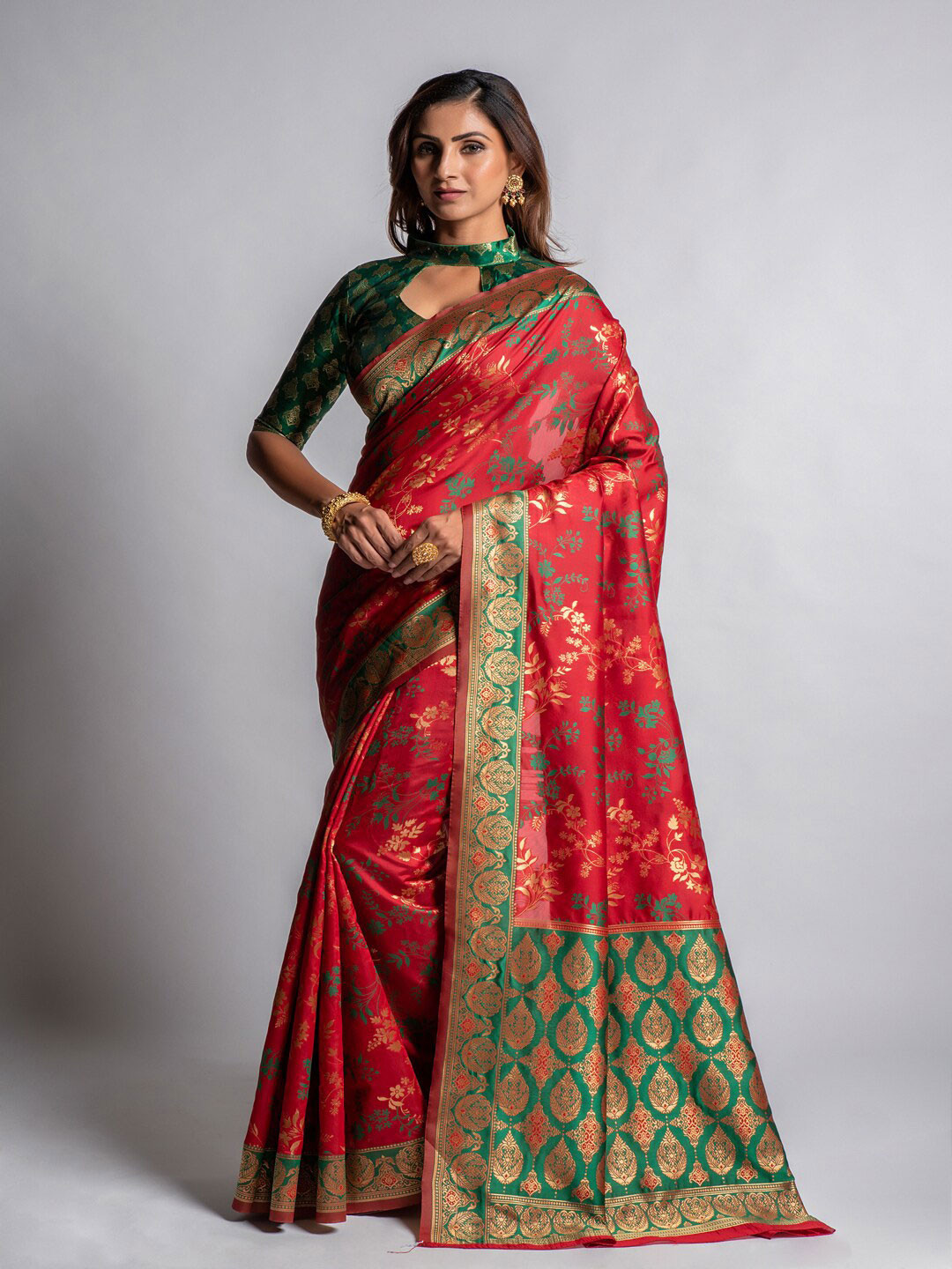 Lilots Red & Green Woven Design Silk Blend Banarasi Saree