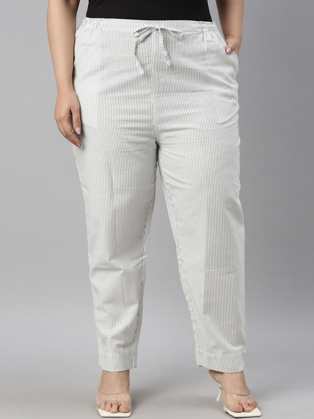 Go Colors Women White Tapered Fit Trousers