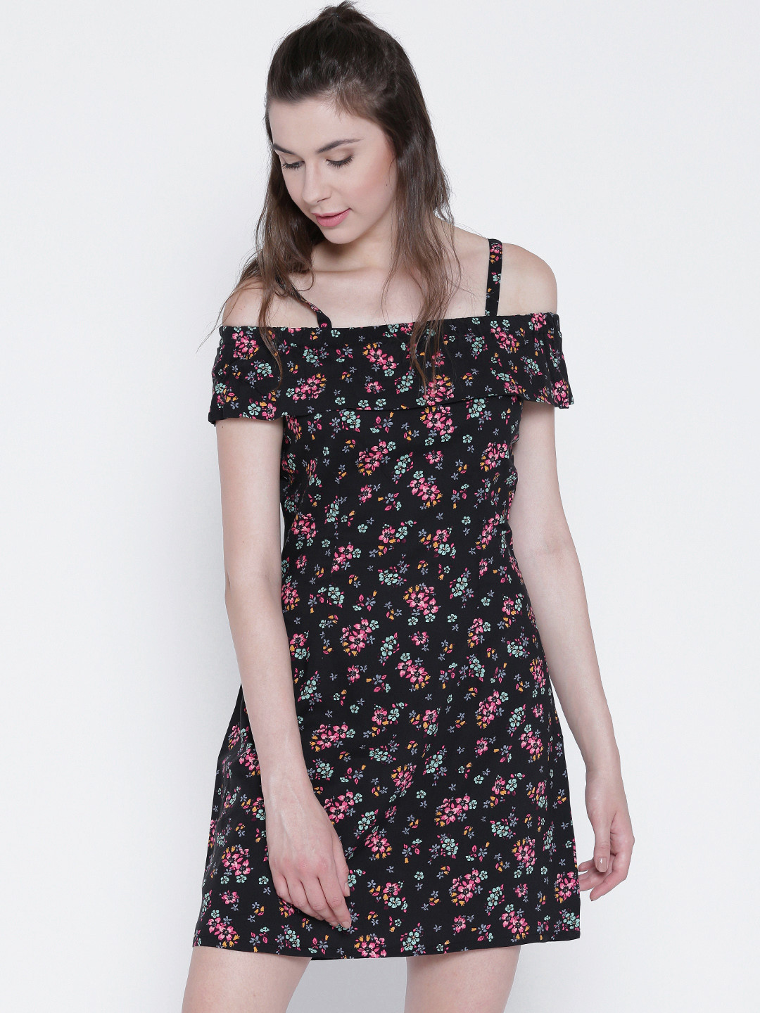 Sera Women Black Floral Print A-Line Dress