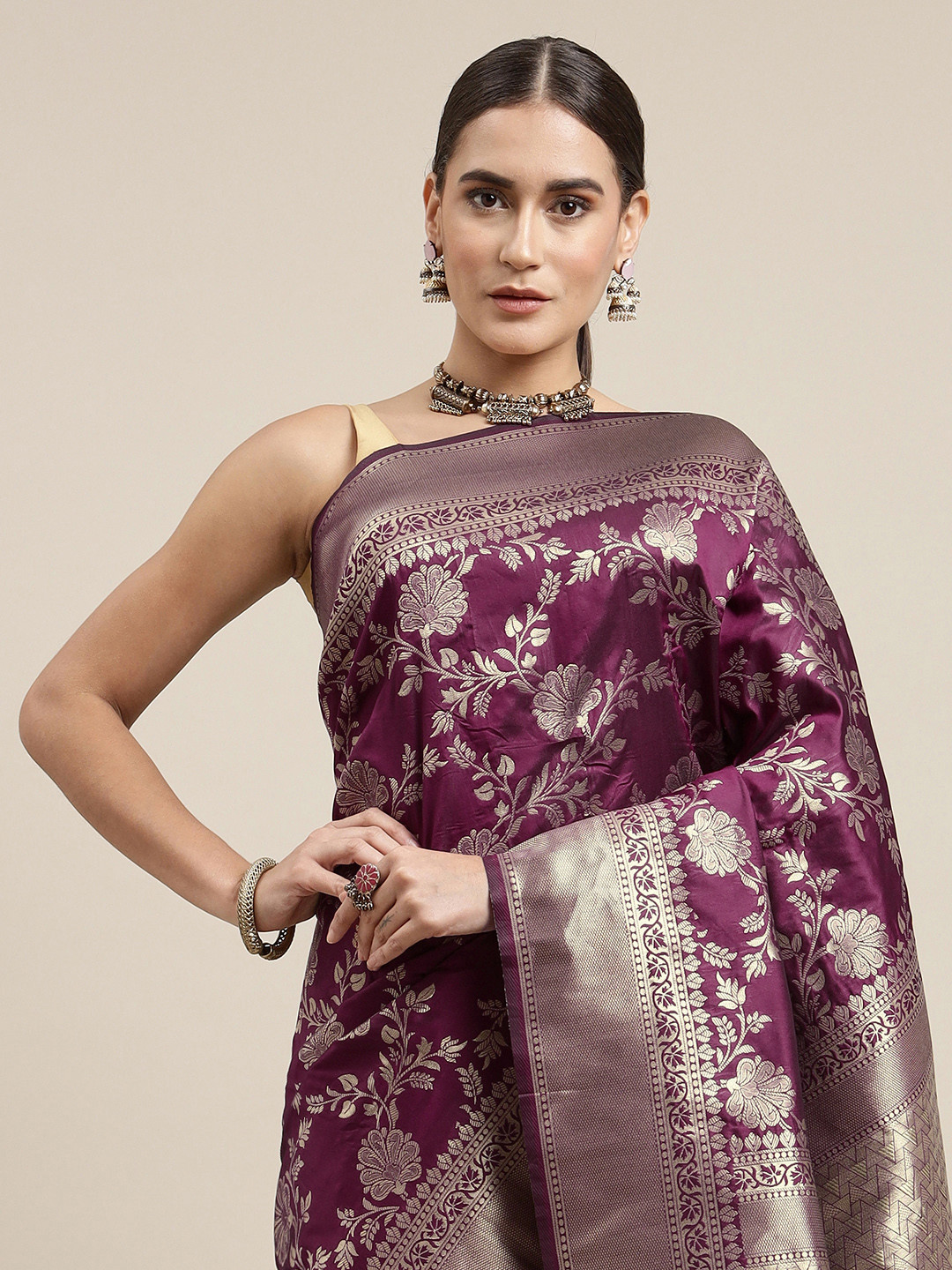 Royal Rajgharana Saree Magenta & Gold Floral Silk Blend Celebrity Banarasi Sarees