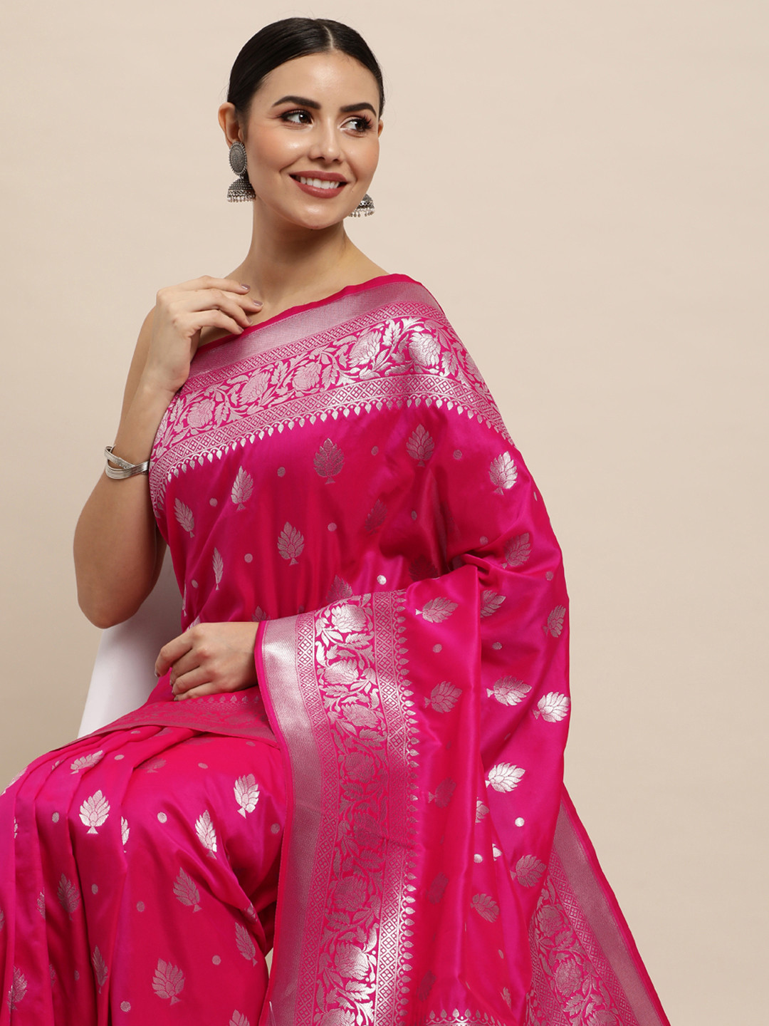 Royal Rajgharana Saree Pink Ethnic Motifs Silk Blend Paithani Sarees