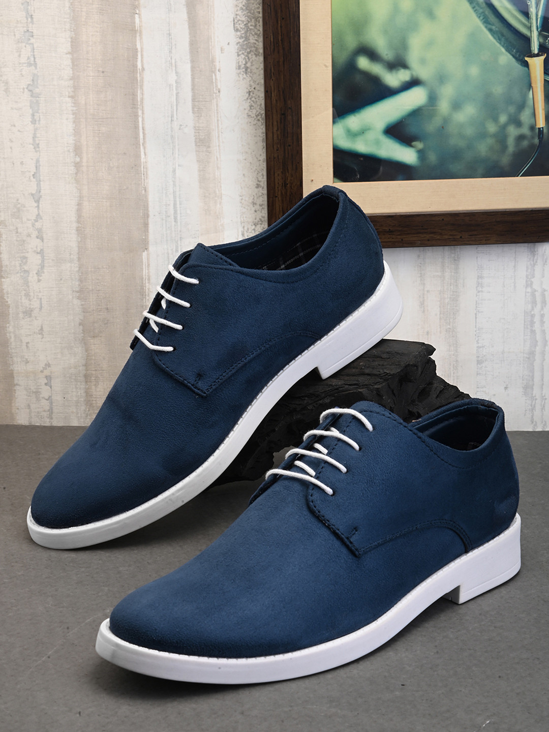 Roadster Men Blue Colourblocked PU Derbys