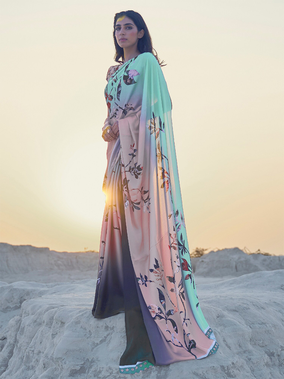 Mitera Peach-Coloured & Blue Floral Printed Saree