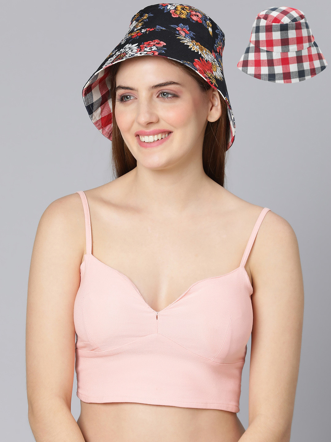 Oxolloxo Women Black & Red Checked Reversible  Bucket Hat