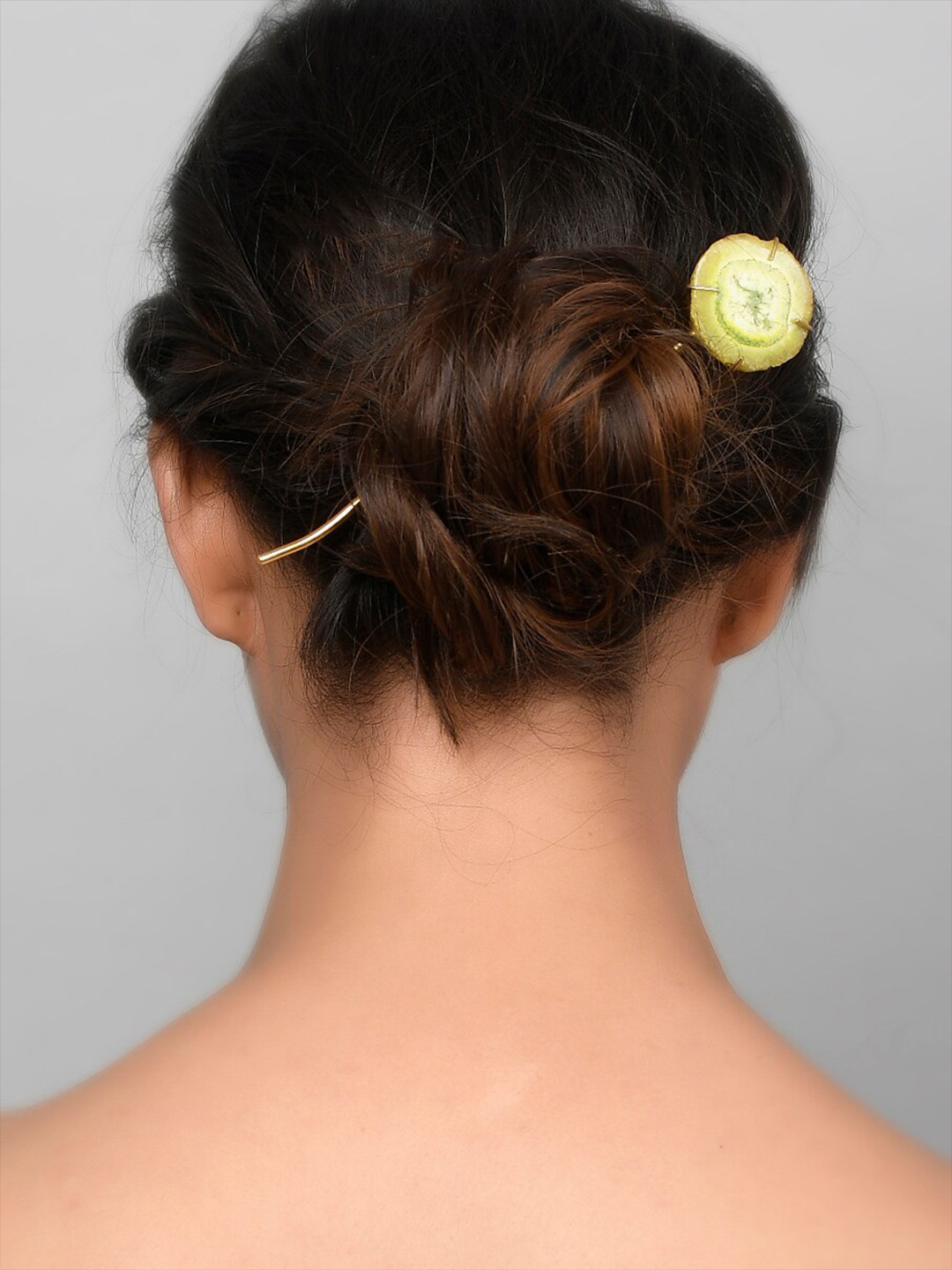 Silvermerc Designs Women Gold-Toned & Green Spiral Hairstick