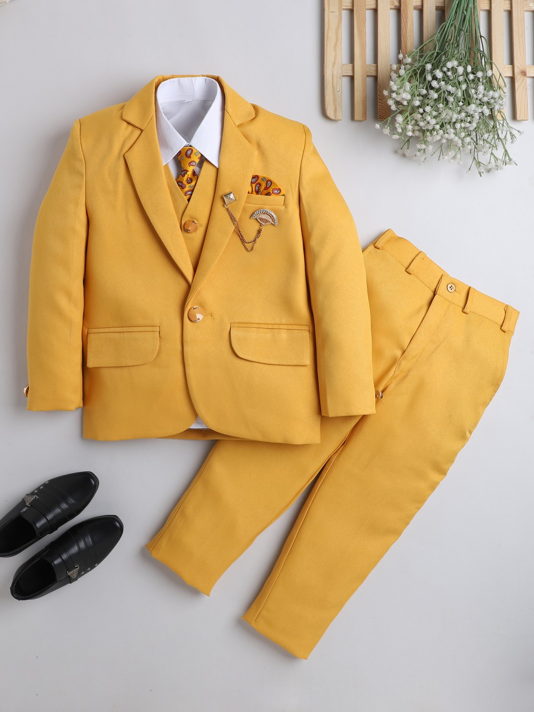 DKGF FASHION Boys Mustard Single-Breasted Suit