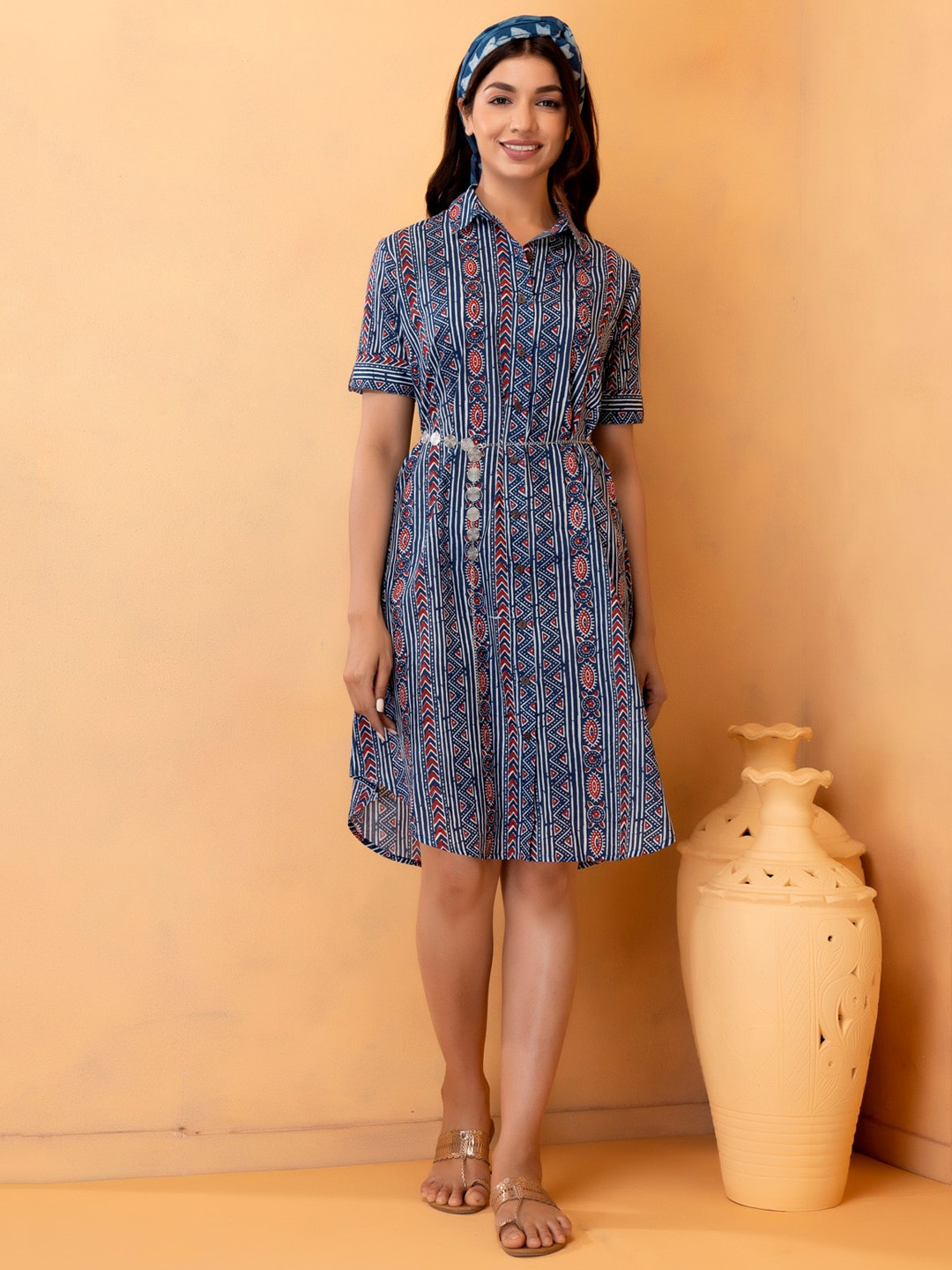 Geroo Jaipur Women Blue Ethnic Motifs Printed Extended Sleeves Mirror Work Indigo Handloom Kurta