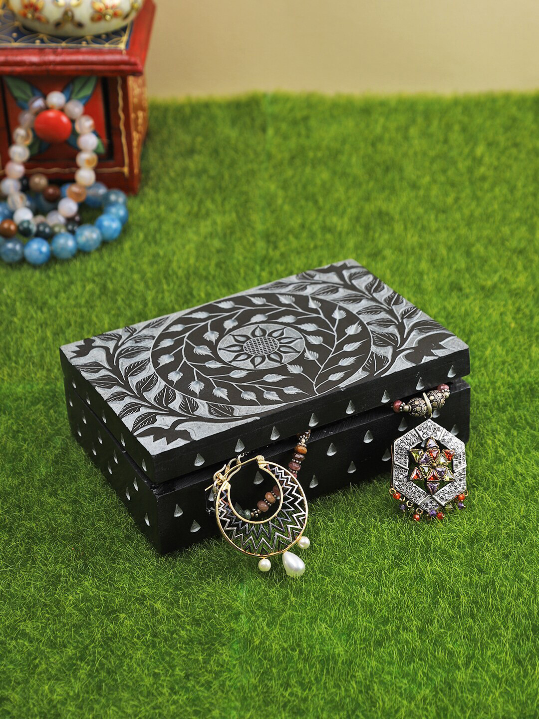 Aapno Rajasthan Black Self-Design Storage Organisers