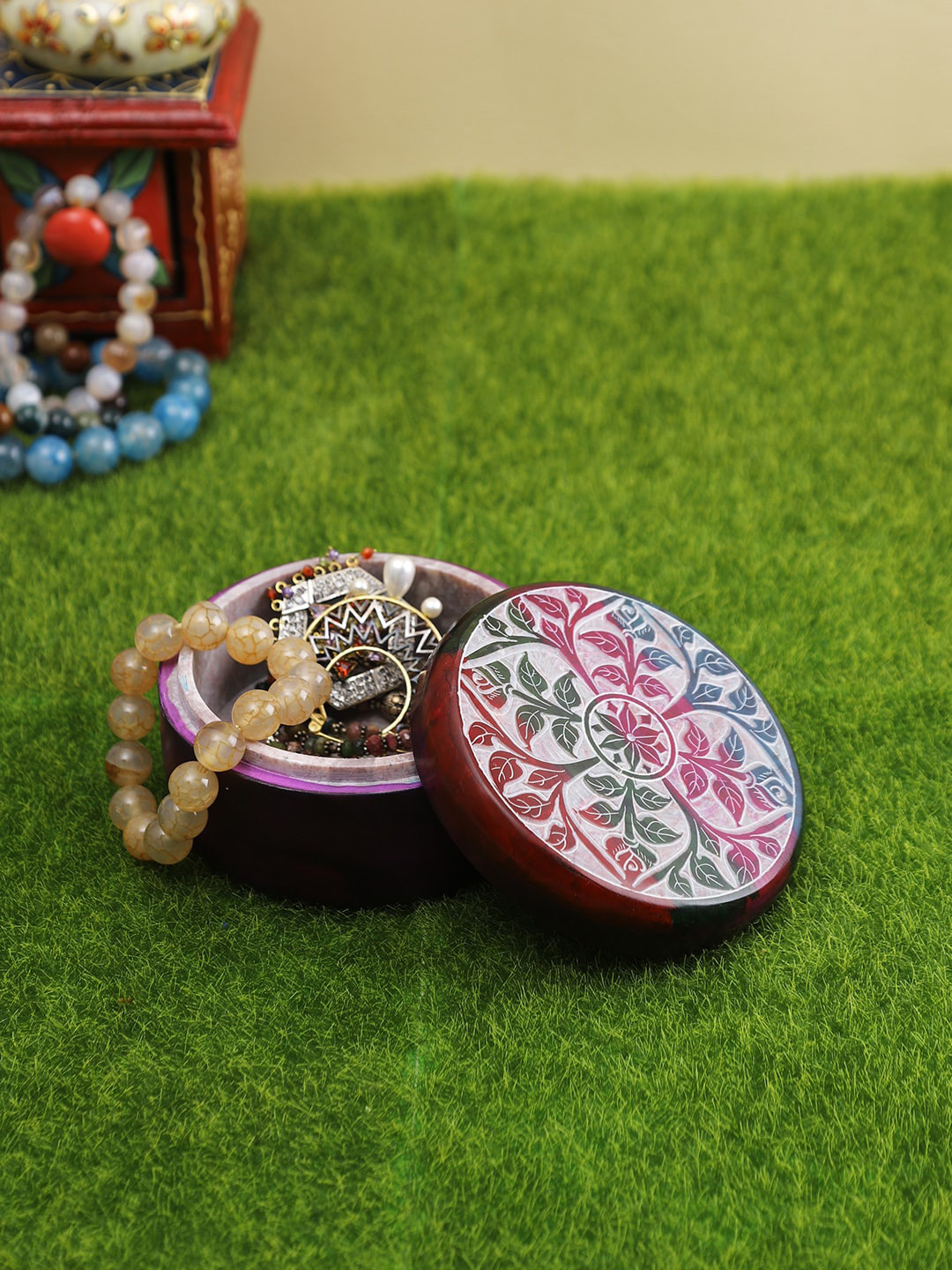 Aapno Rajasthan Red & Black Self-Design Storage Organisers