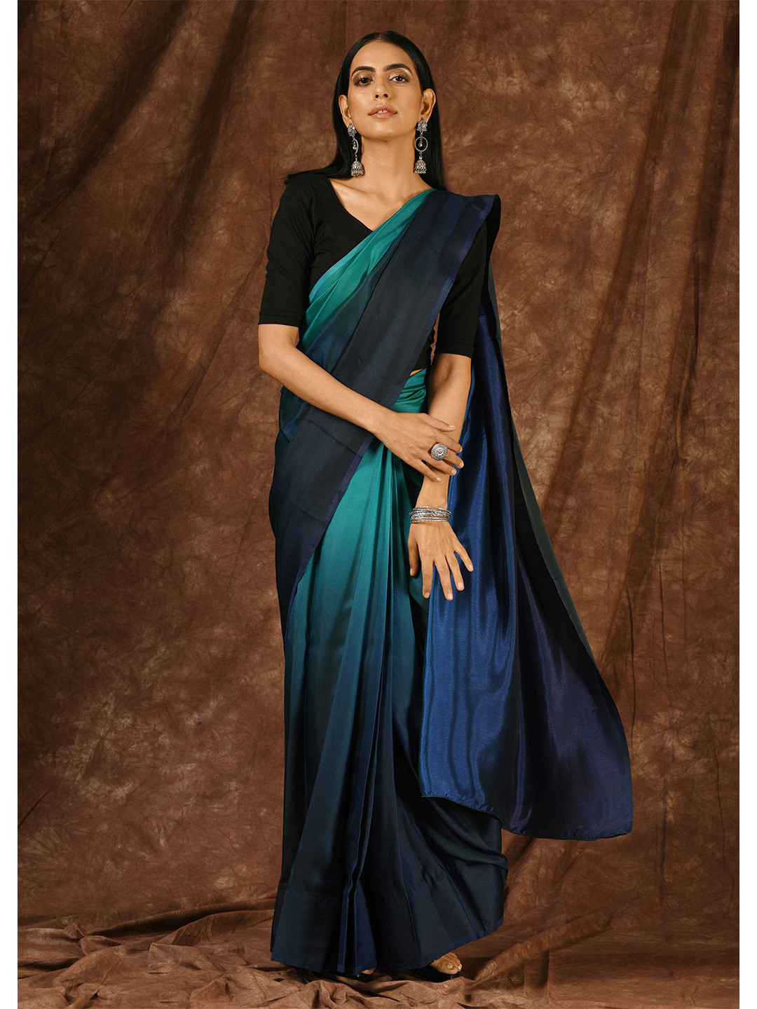 Swtantra Green & Blue Ombre Satin Saree
