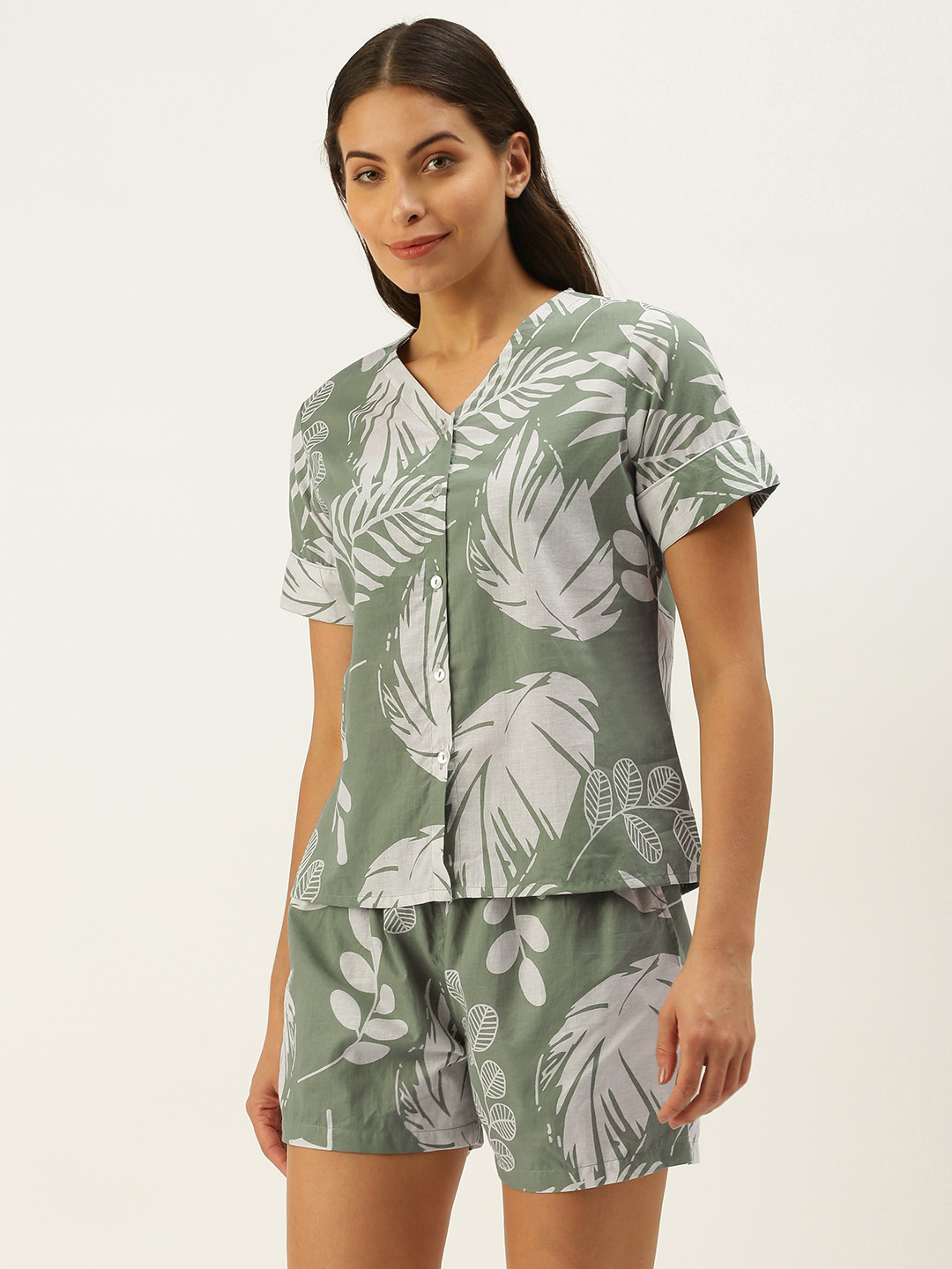 SANSKRUTIHOMES Women Green & White Pure Cotton Printed Shorts Set Night Suit