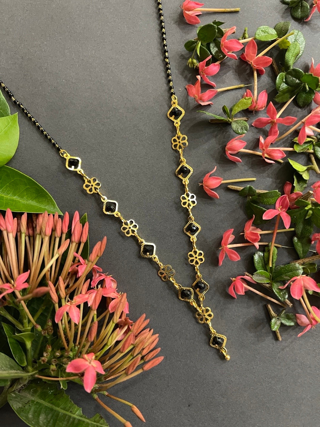 Digital Dress Room Gold-Plated & Black Crystal Beaded Mangalsutra