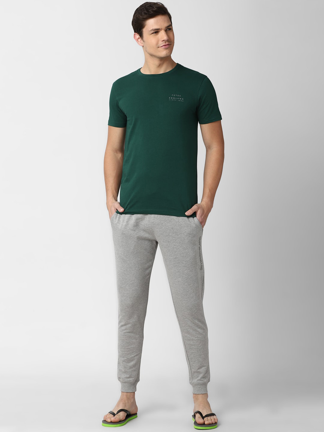 Peter England Men Green & Grey 2 Piece Solid Cotton Blend Night suit