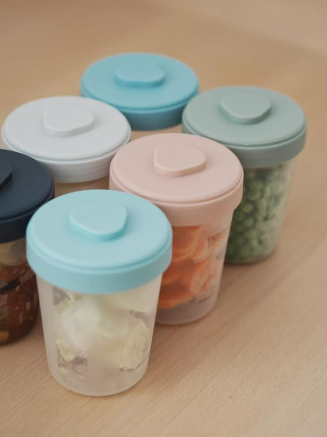 BEABA Kids Set Of 6 Assorted Pro Food Storage Tumblers