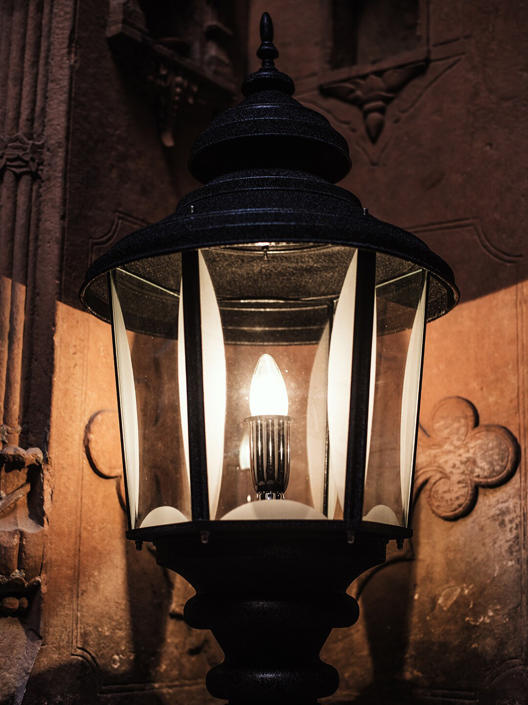 Fos Lighting Black Large Contemporary Outdoor Lamp