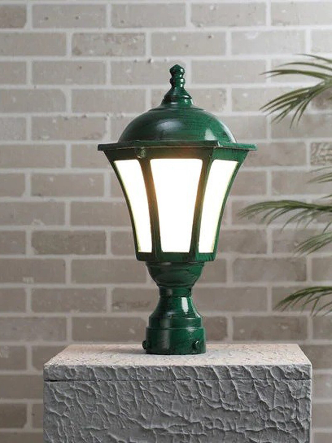 Fos Lighting Green & White Classic Antique Green Outdoor Lamps