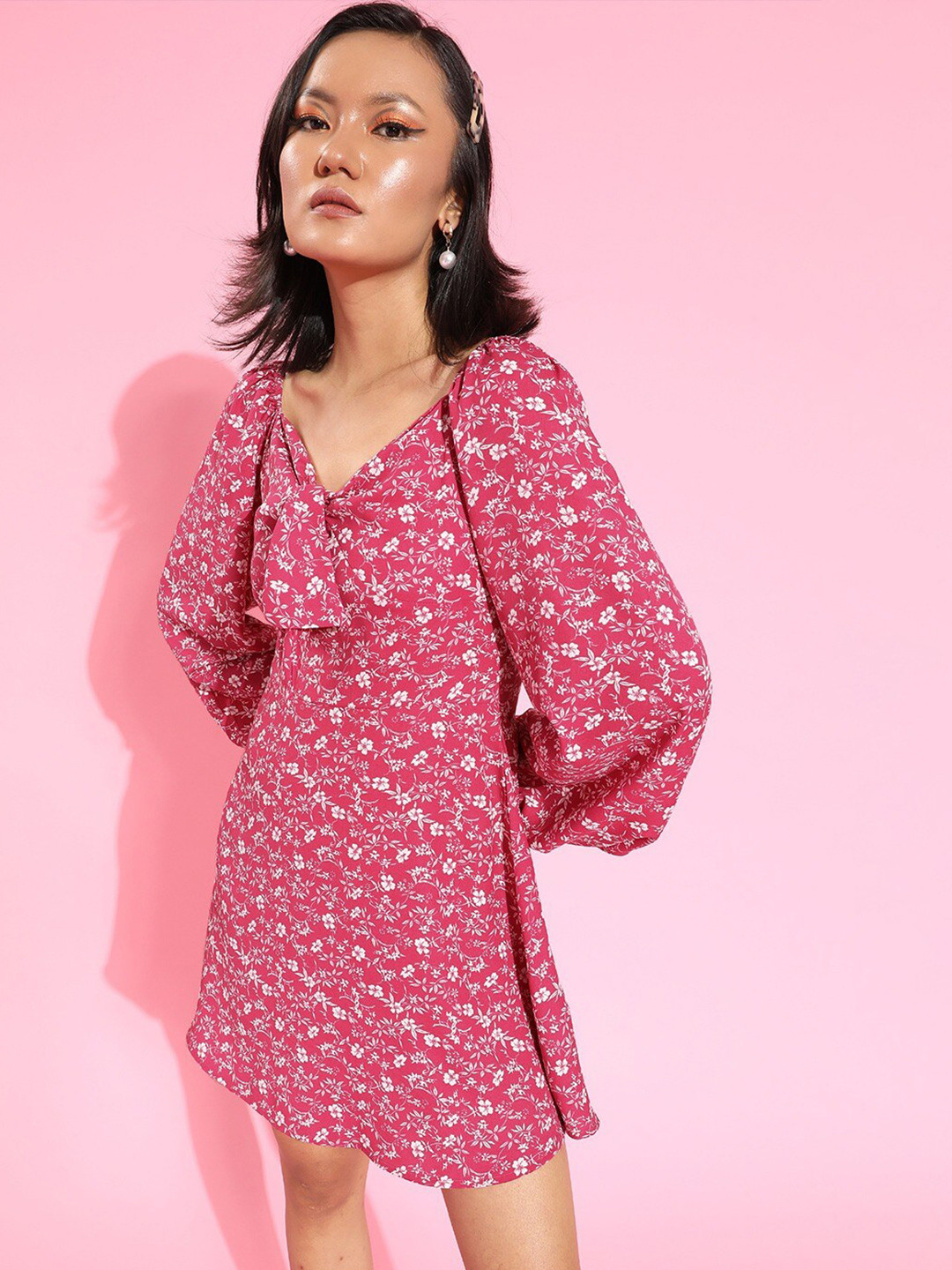 Berrylush Pink & White Floral Sweetheart Neck A-Line Dress