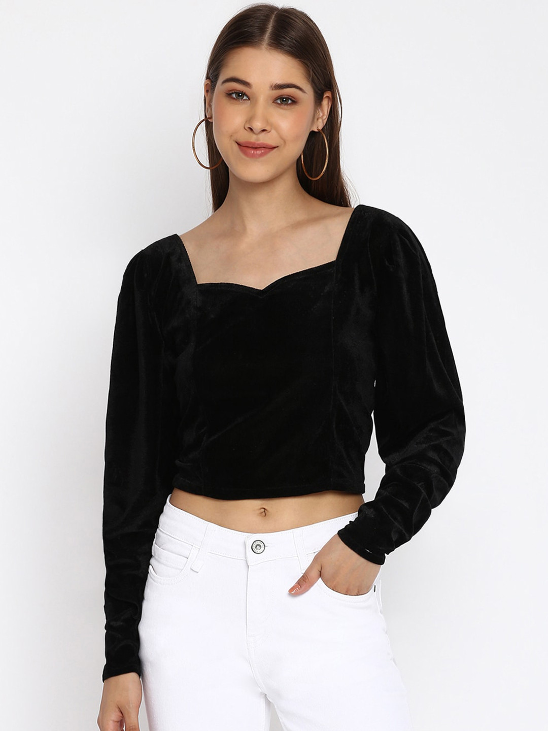 Mayra Black Sweetheart Neck Velvet Crop Top