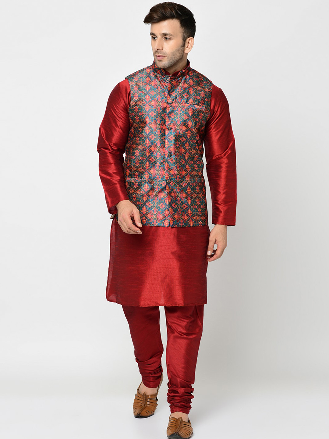 Kaifoo Men Maroon & Blue Layered Kurta with Churidar & Nehru Coat