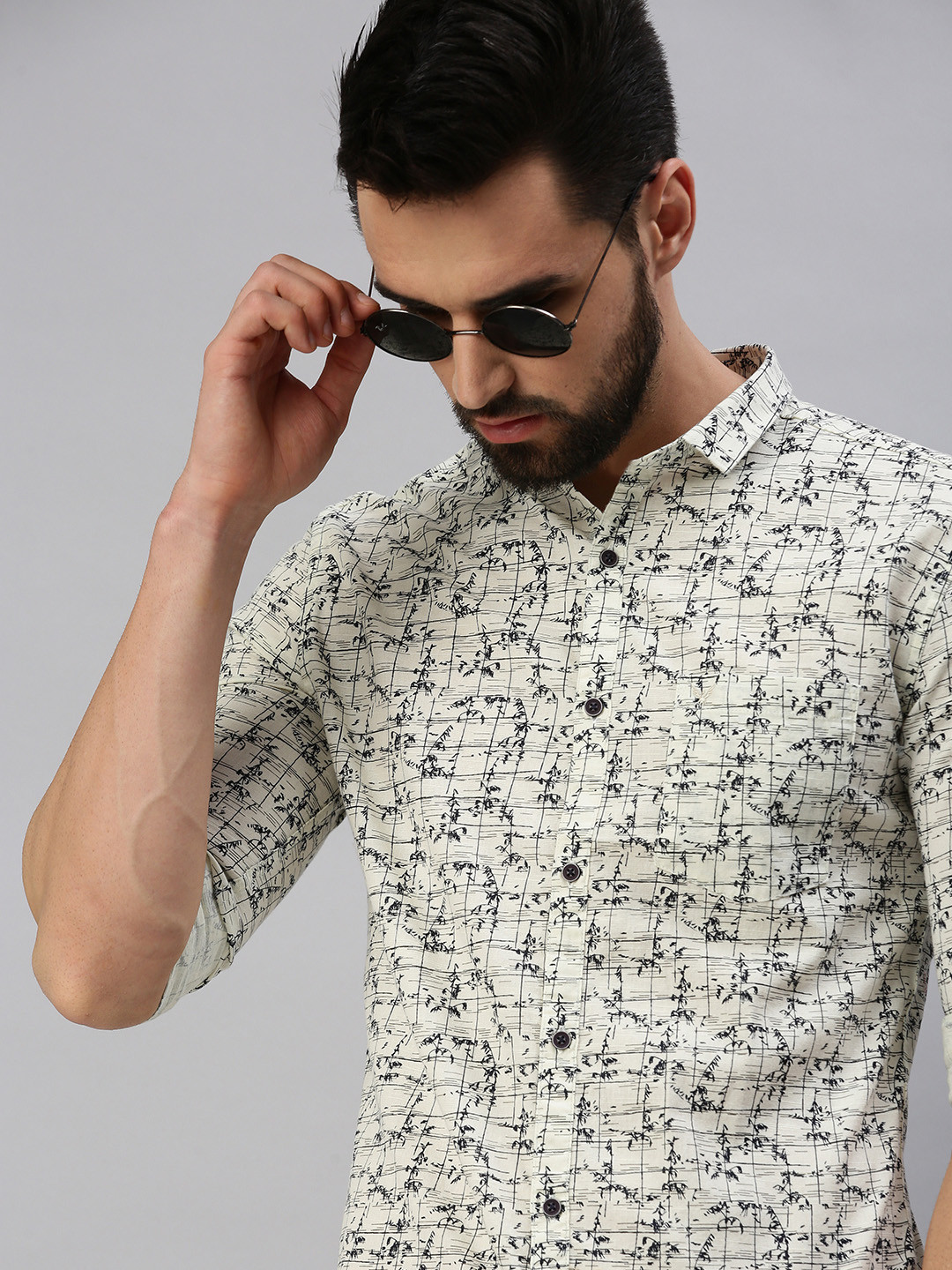 SHOWOFFFF Men Cream-Coloured Premium Slim Fit Printed Casual Shirt
