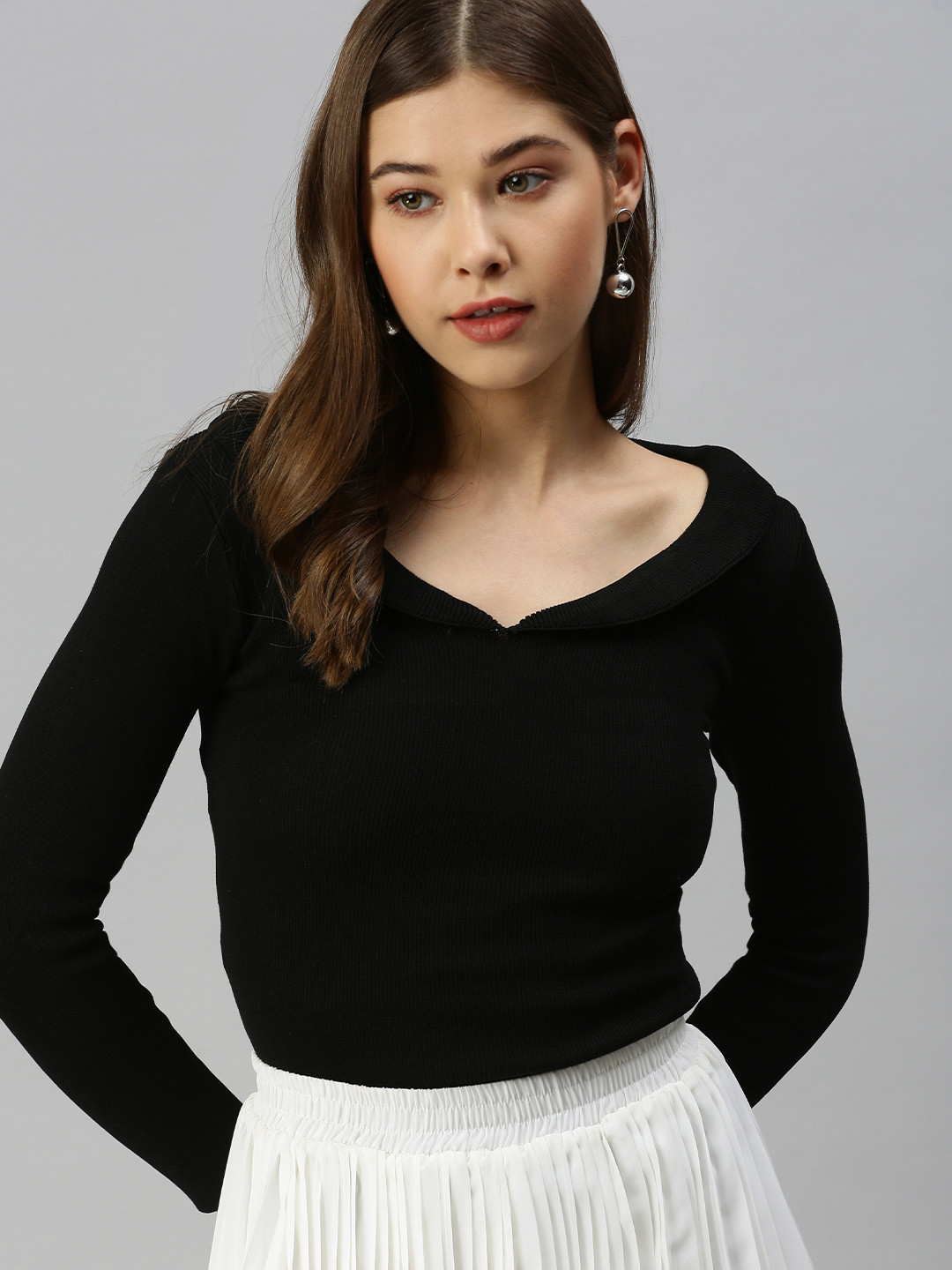 SHOWOFF Black Peter Pan Collar Top