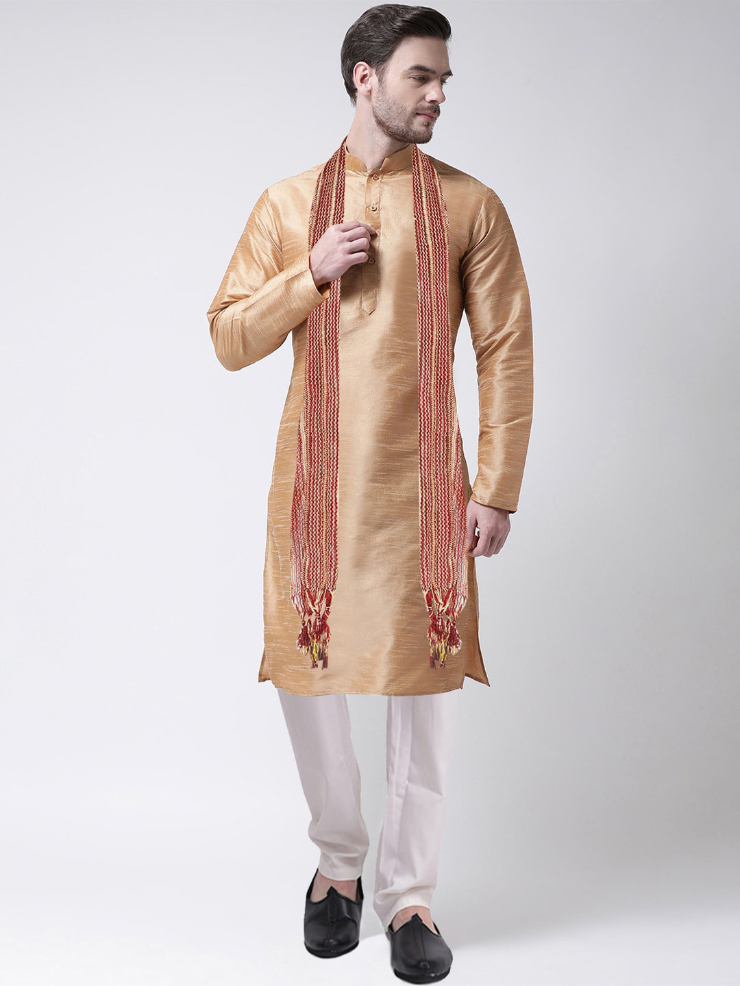 SG LEMAN Men Gold-Toned Raw Silk Kurta with Churidar & With Dupatta