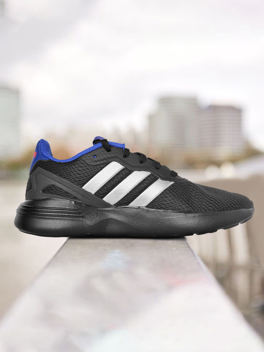 ADIDAS Men Black & Silver-Toned Woven Design Nebzed Running Shoes