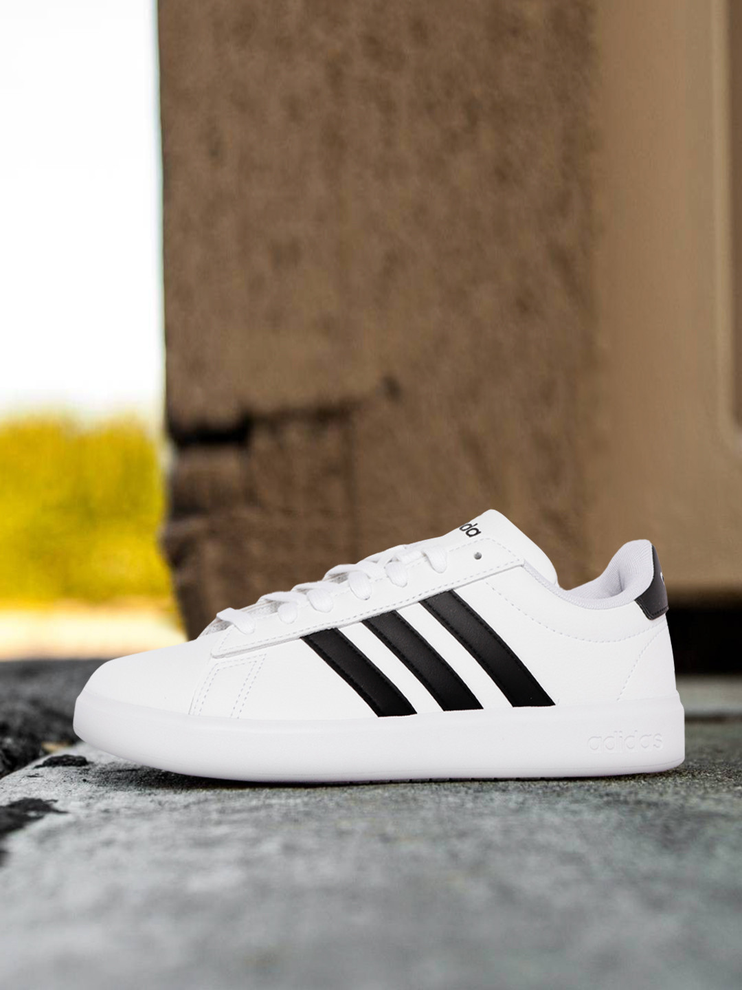 ADIDAS Men White Solid Grand Court 2.0 Tennis Sneakers