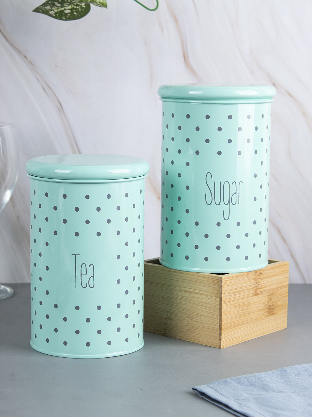 Market99 Green Polka Dots Cast Iron 2 Piece Flip Top Canister-900ml