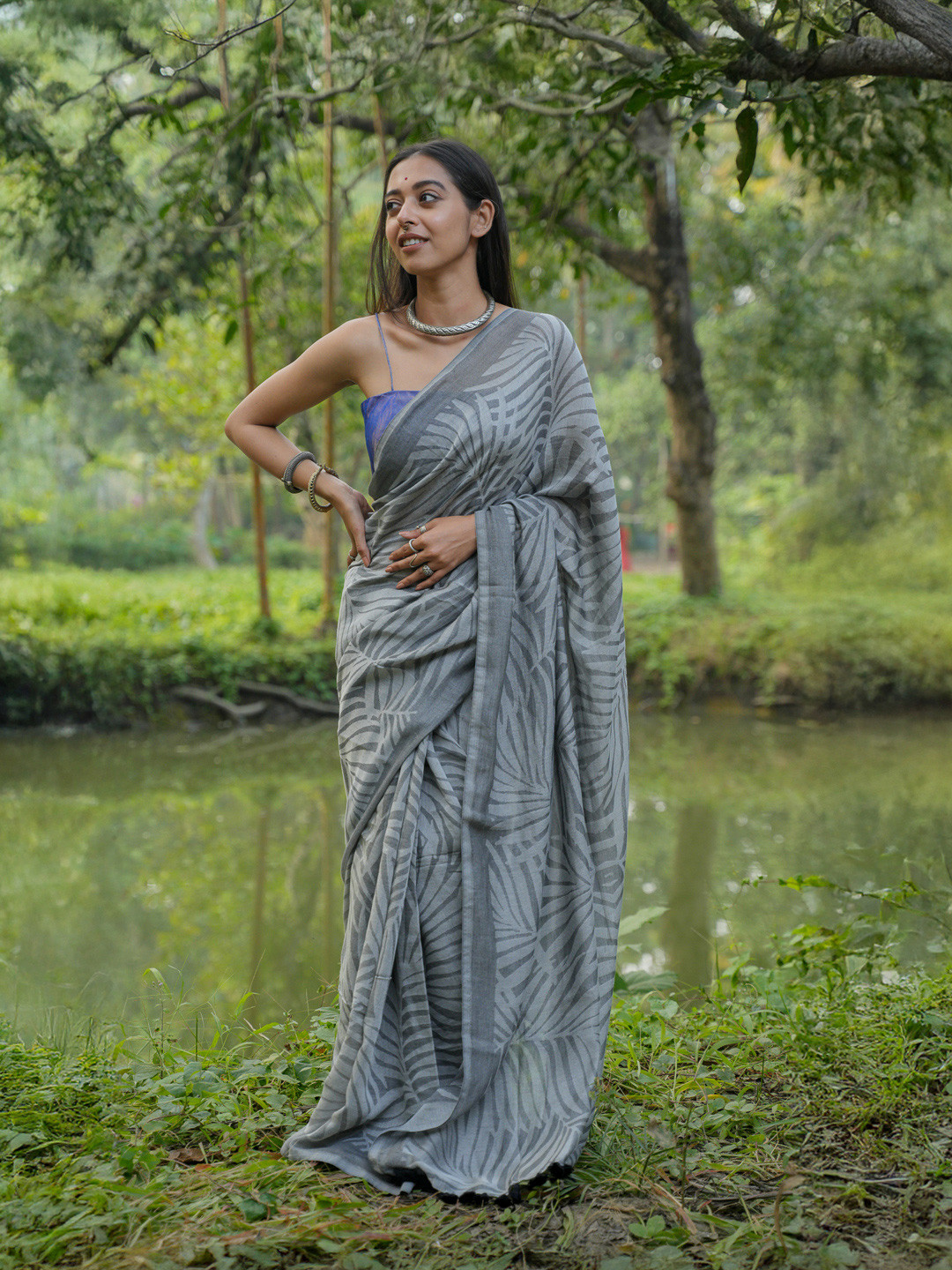 Suta Grey & Black Floral Saree