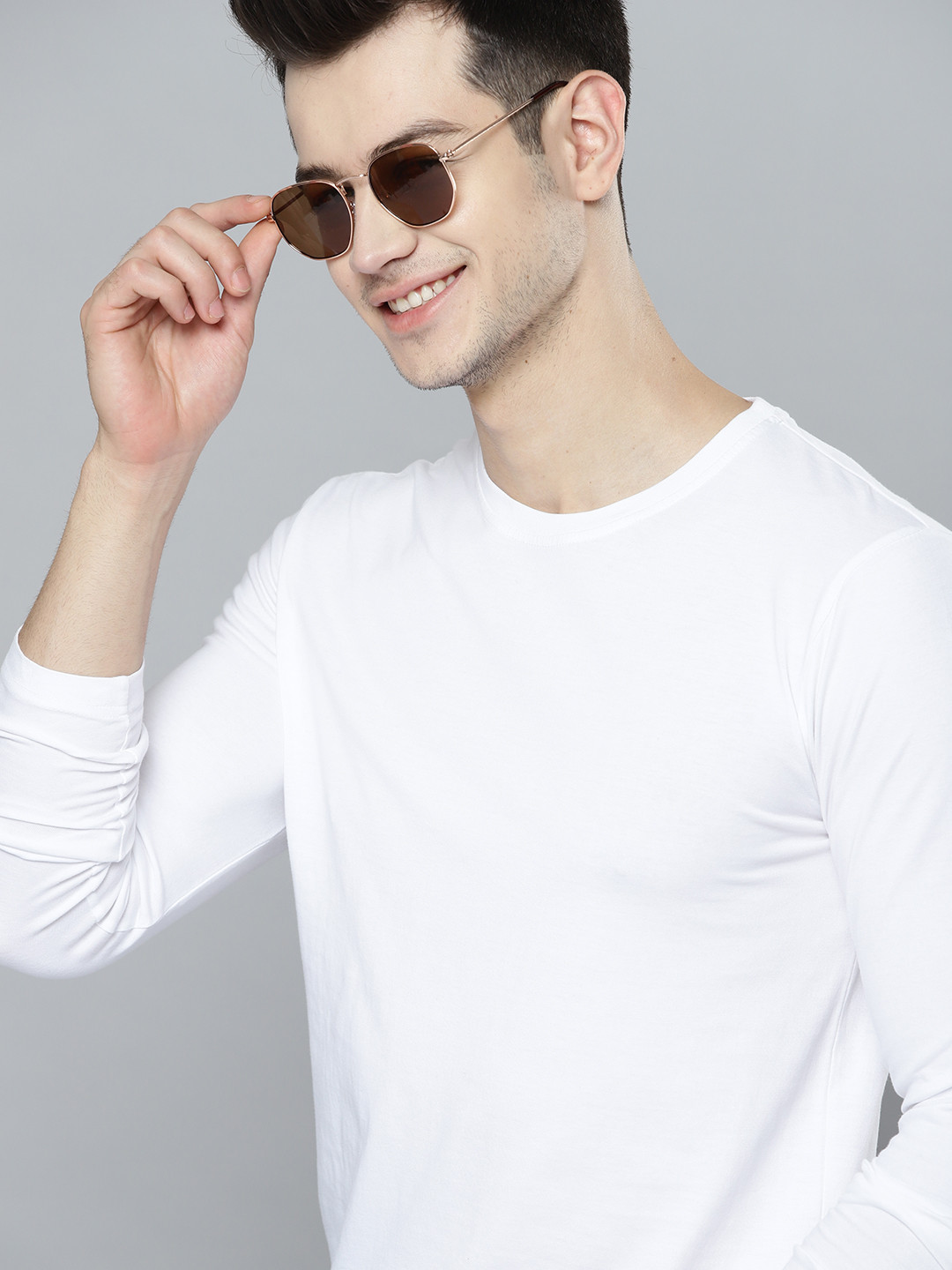 Mast & Harbour Men White Cotton Knitted T-shirt