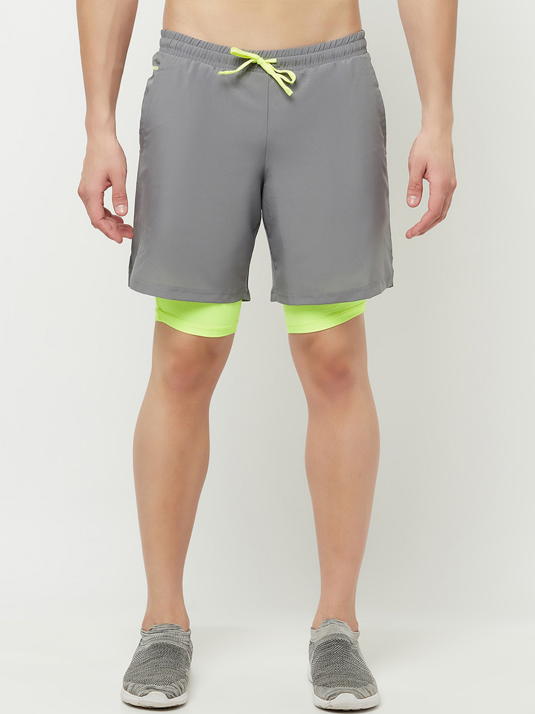 Truerevo Men Grey & Green Low-Rise Running Sports Shorts