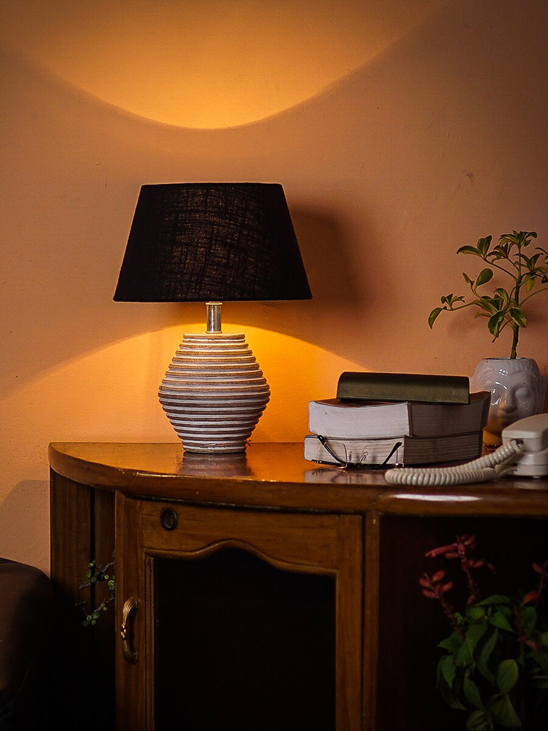 Pinecraft INTERNATIONAL Black Atury Table Lamp With Shade