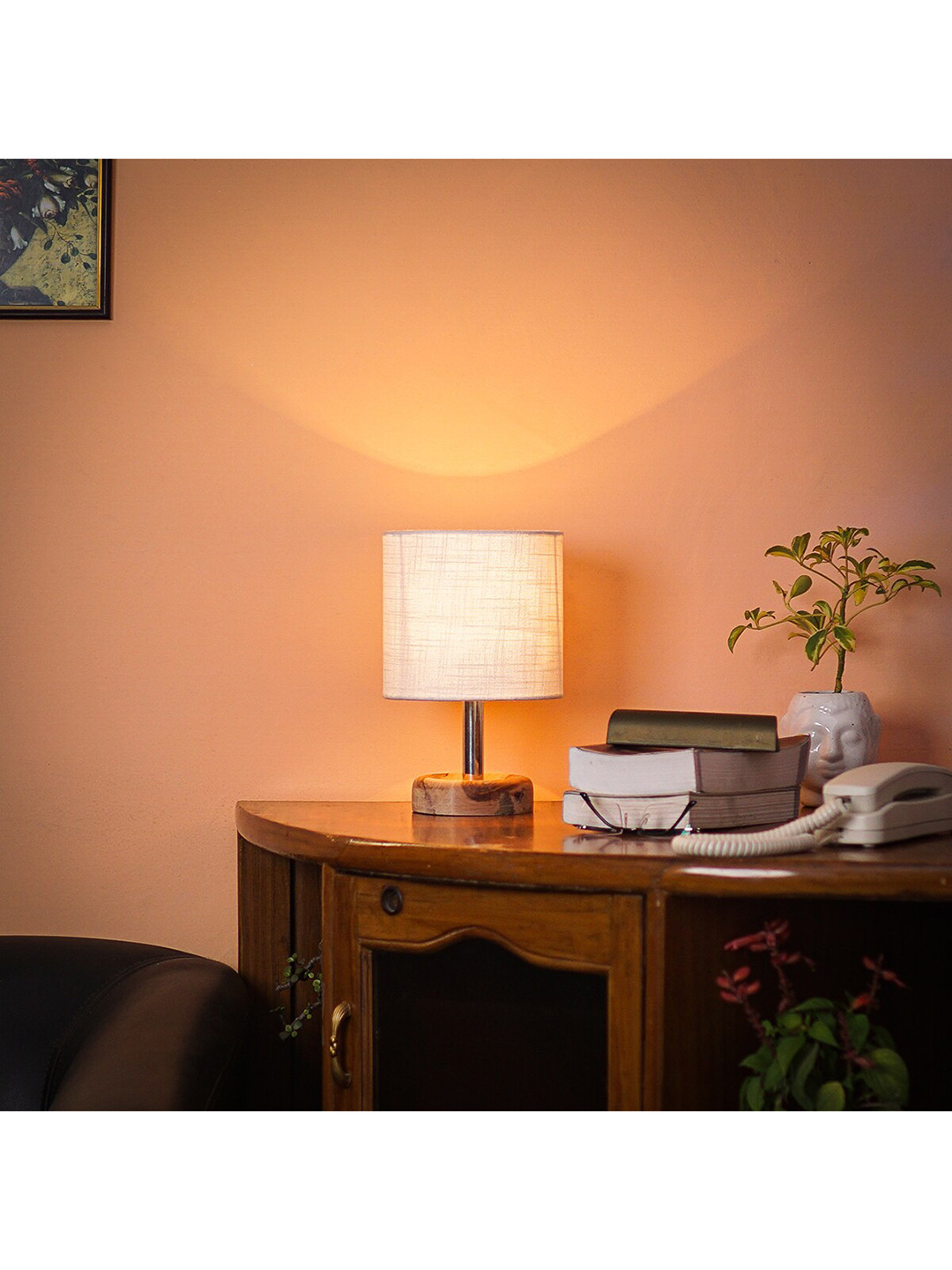 Pinecraft INTERNATIONAL White Edra Table Lamp with Shade