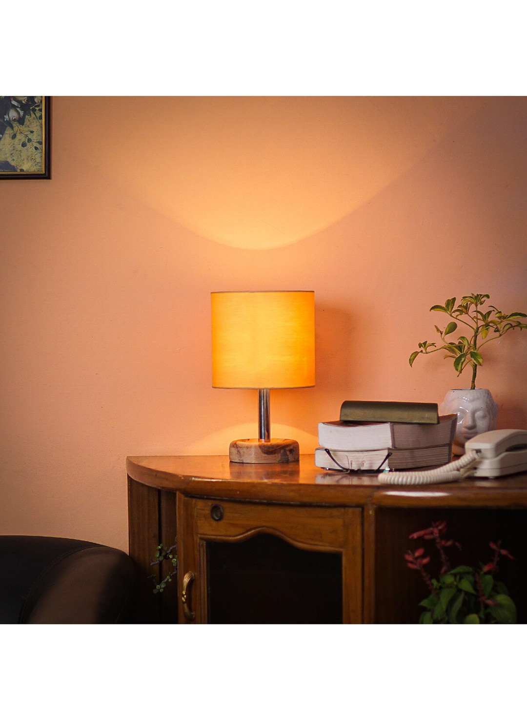 Pinecraft INTERNATIONAL Gold Edra Table Lamp with Gold Shade