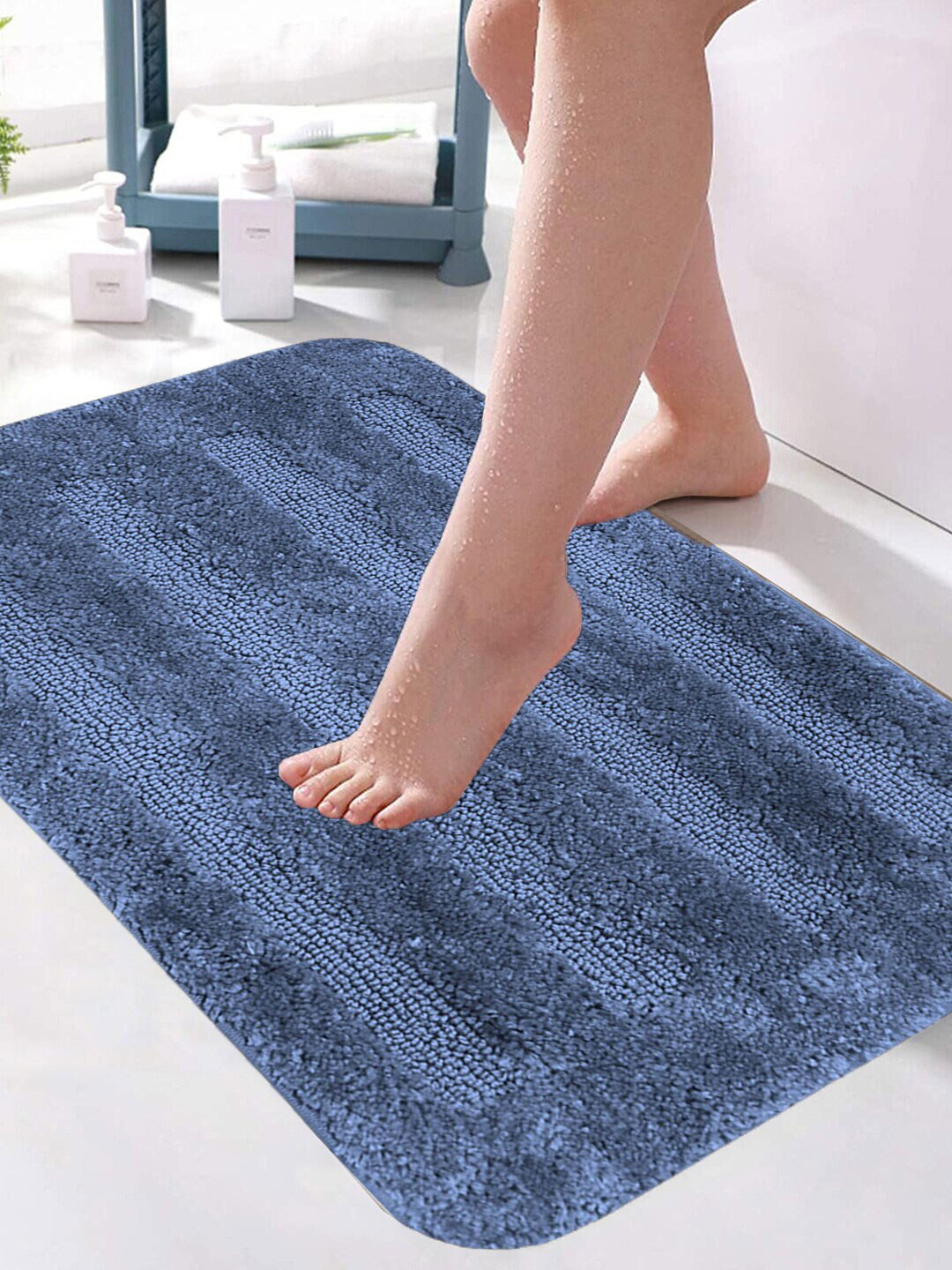 LUXEHOME INTERNATIONAL Blue Bath Rug