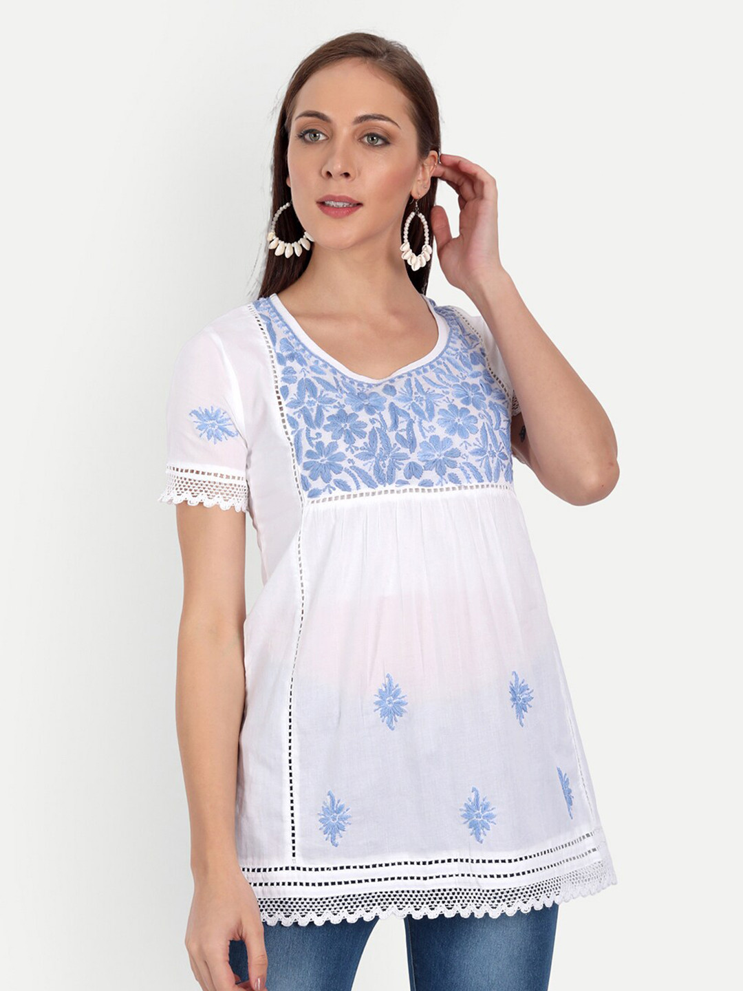 Indiankala4u Women White Embroidered Chikankari Top