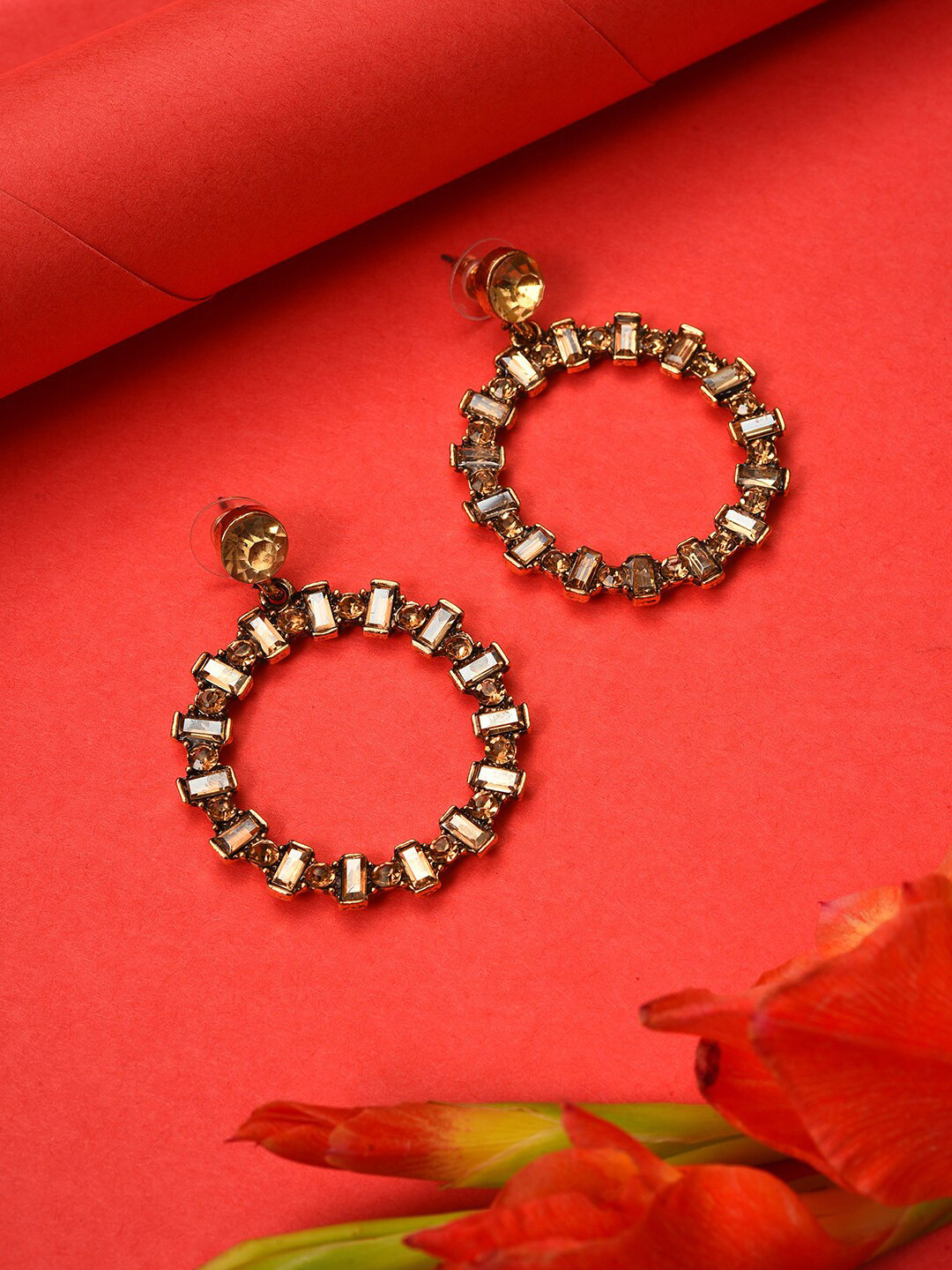 SOHI Bronze-Toned Contemporary Drop Earrings