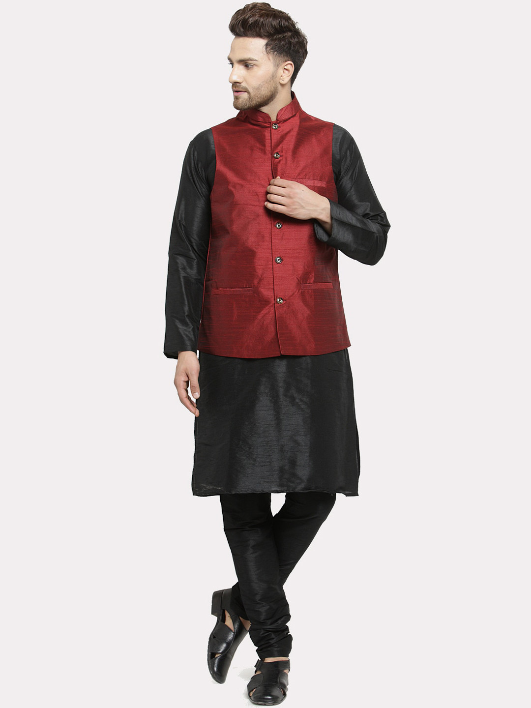 Kaifoo Men Black and Maroon Kurta with Churidar