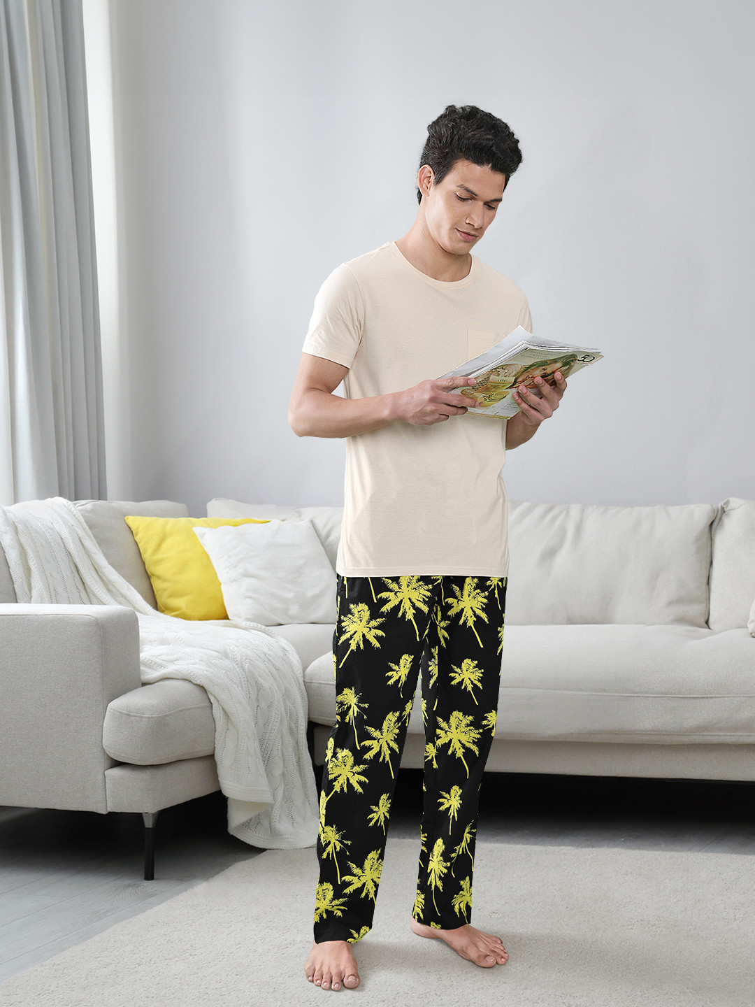 Underjeans by Spykar Men Pure Cotton Printed Lounge Pants