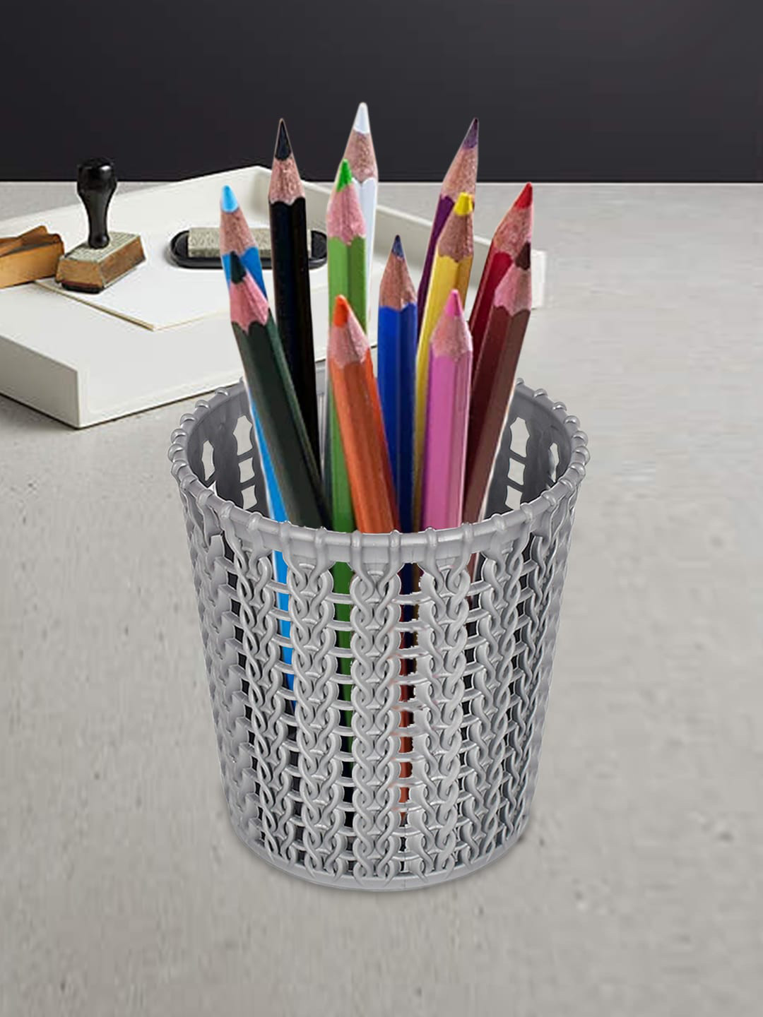 Kuber Industries Set of 3 Grey Self Design Round Shape M 10 Multipurpose Plastic Holder