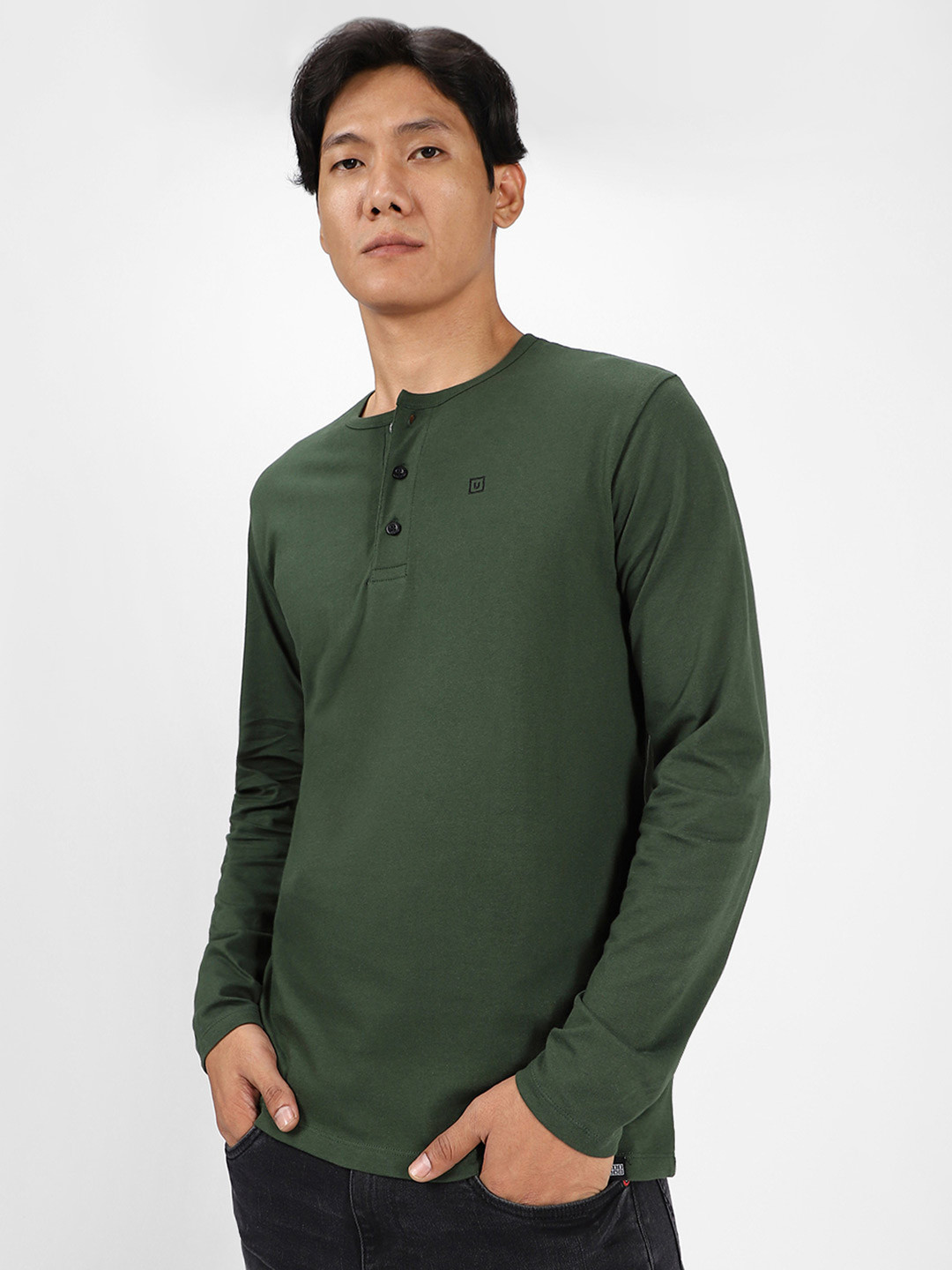 Urbano Fashion Men Green Solid Henley Neck Long Sleeves Regular Fit T-shirt
