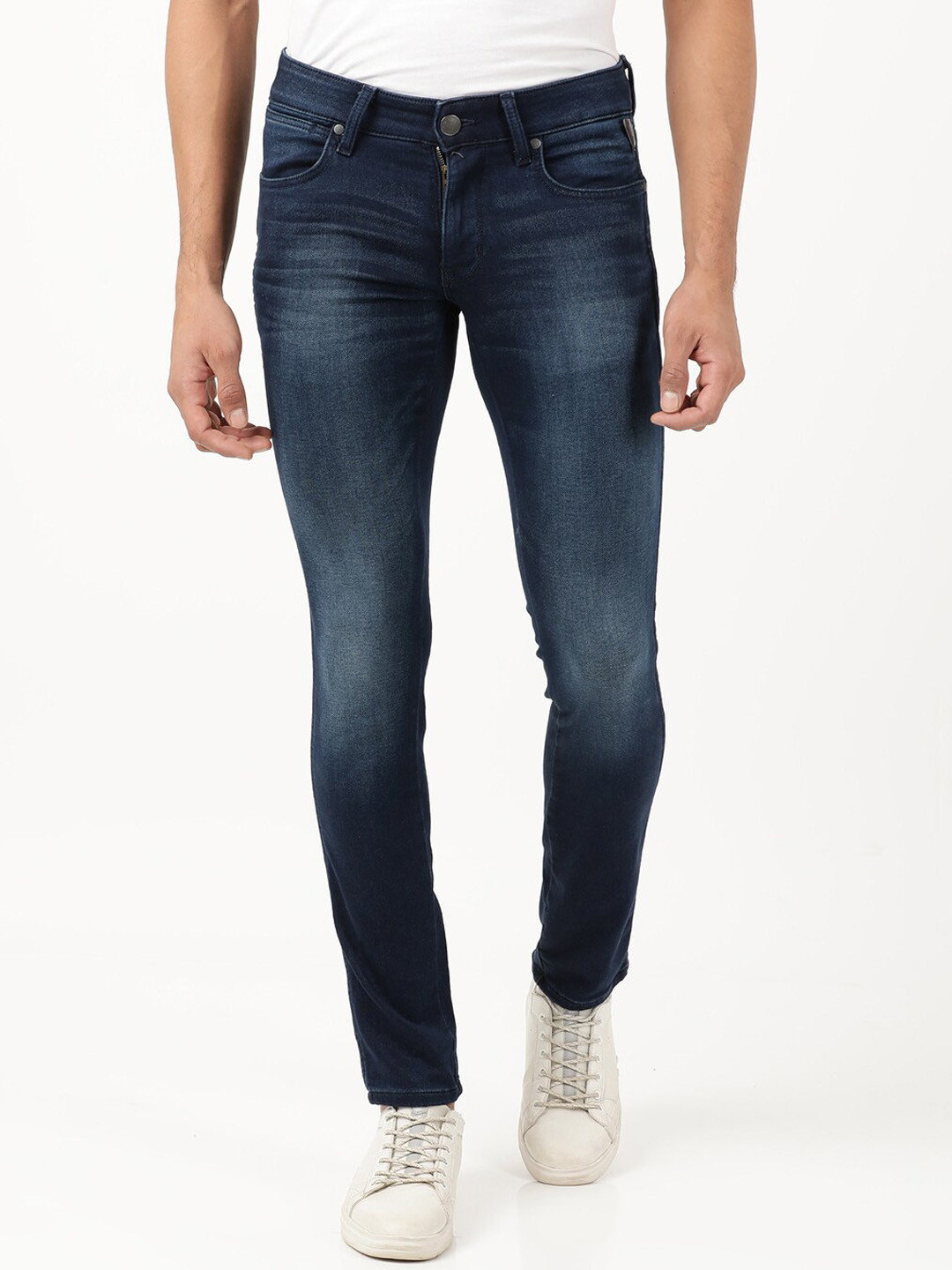 Wrangler Men Blue Skanders Slim Fit Low-Rise Heavy Fade Jeans