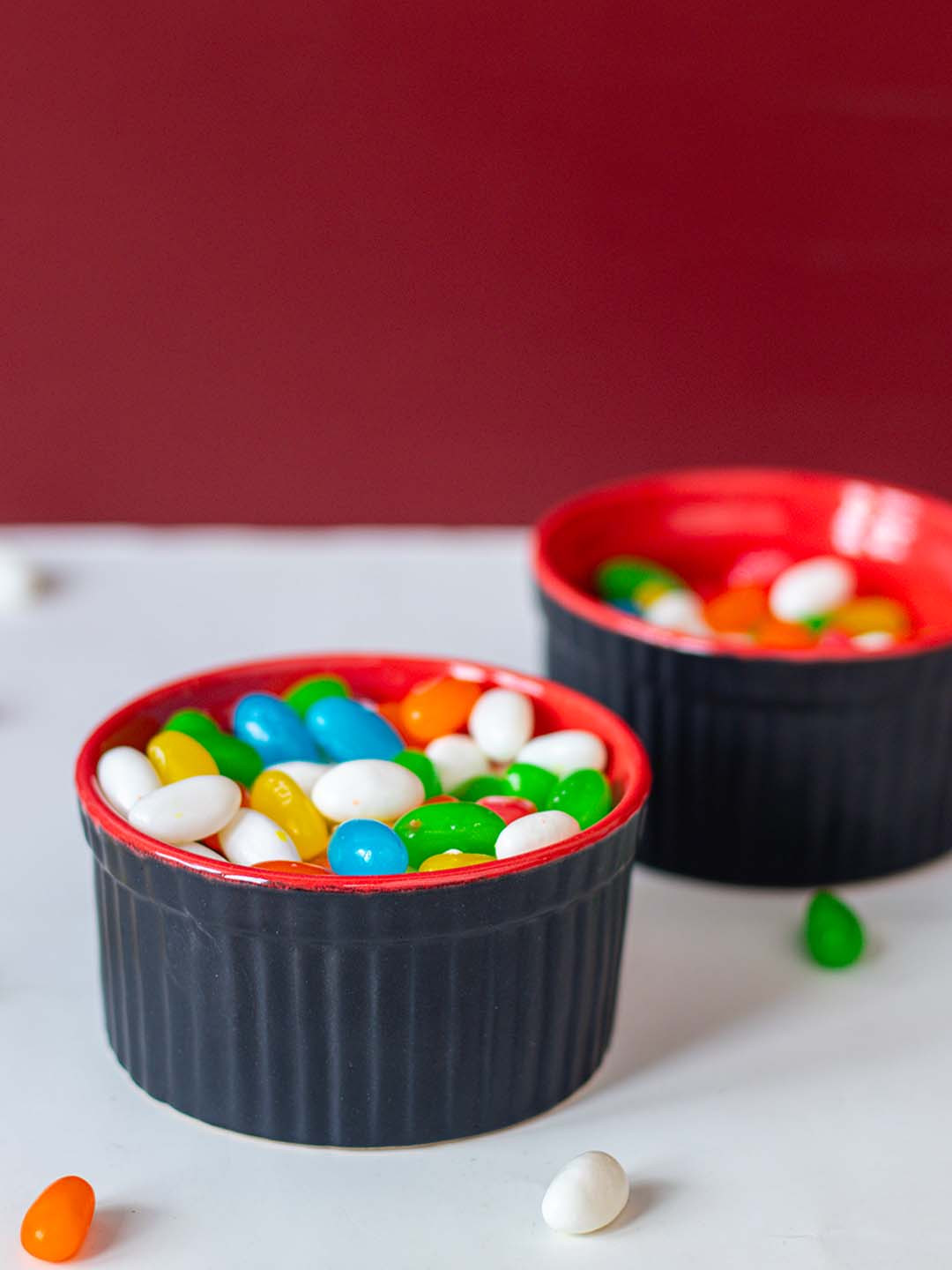 MARKET99 Set Of 2 Black & Red Muffin Cups 180 ml