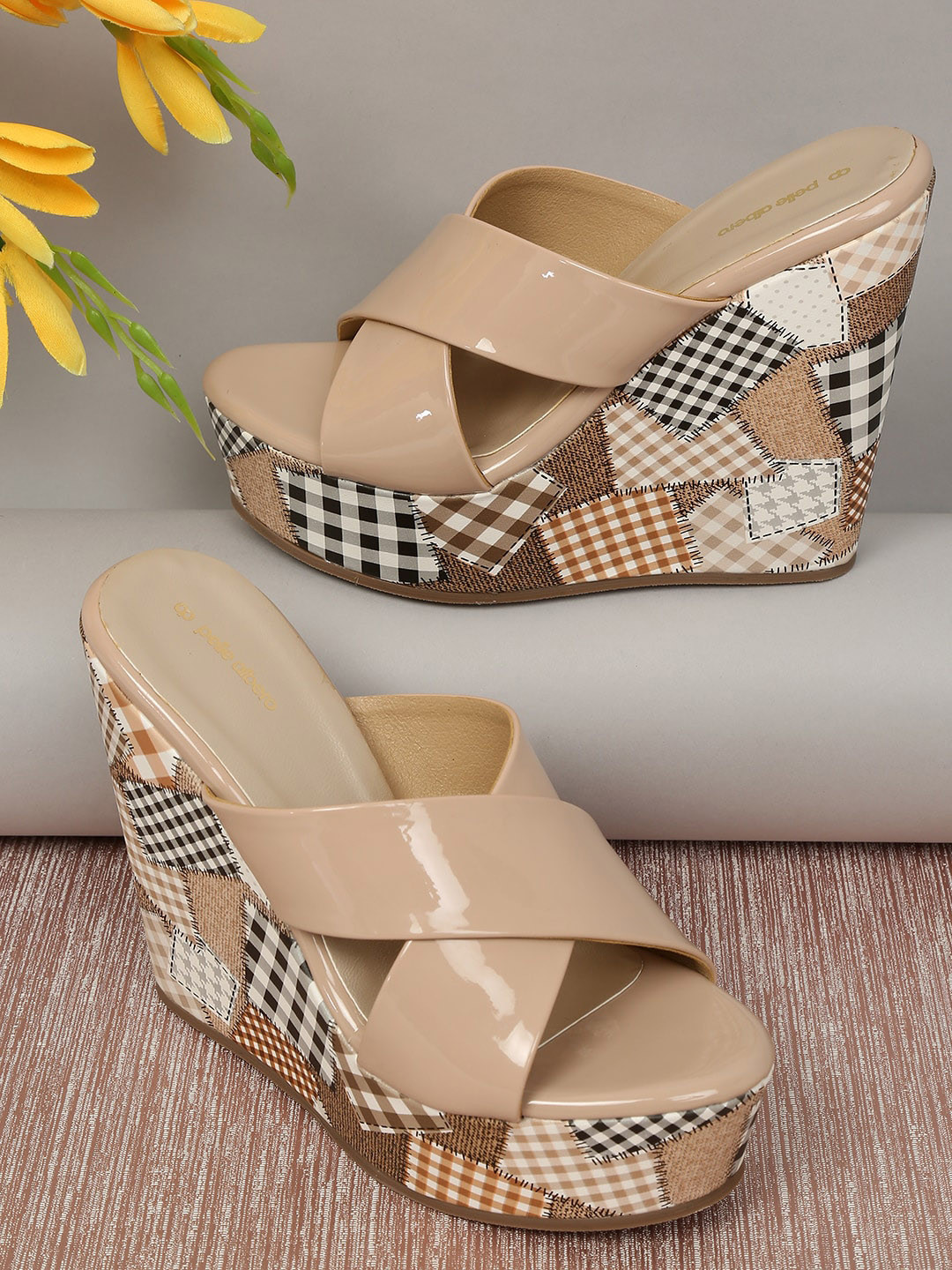 pelle albero Cream-Coloured Wedge Sandals