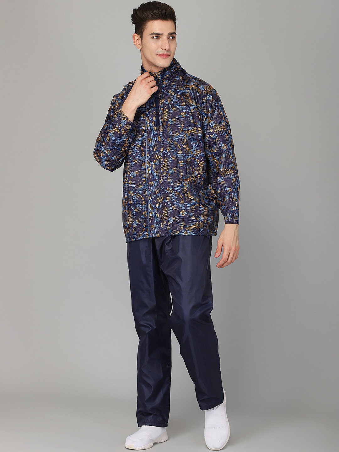 THE CLOWNFISH Edward Men Blue Printed Waterproof Double Layer Rain Suit