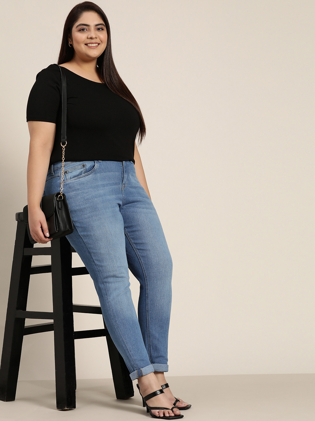 Sztori Women Plus Size Blue Skinny Fit High-Rise Light Fade Stretchable Jeans
