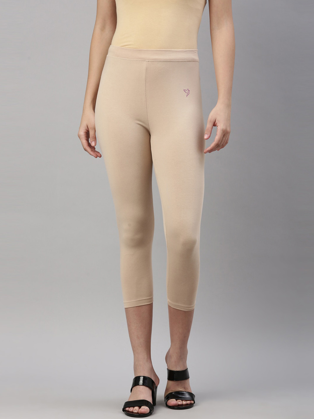 TWIN BIRDS Women Solid Skinny Fit Three-Fourth Length Stretch Pure Cotton Capri Leggings