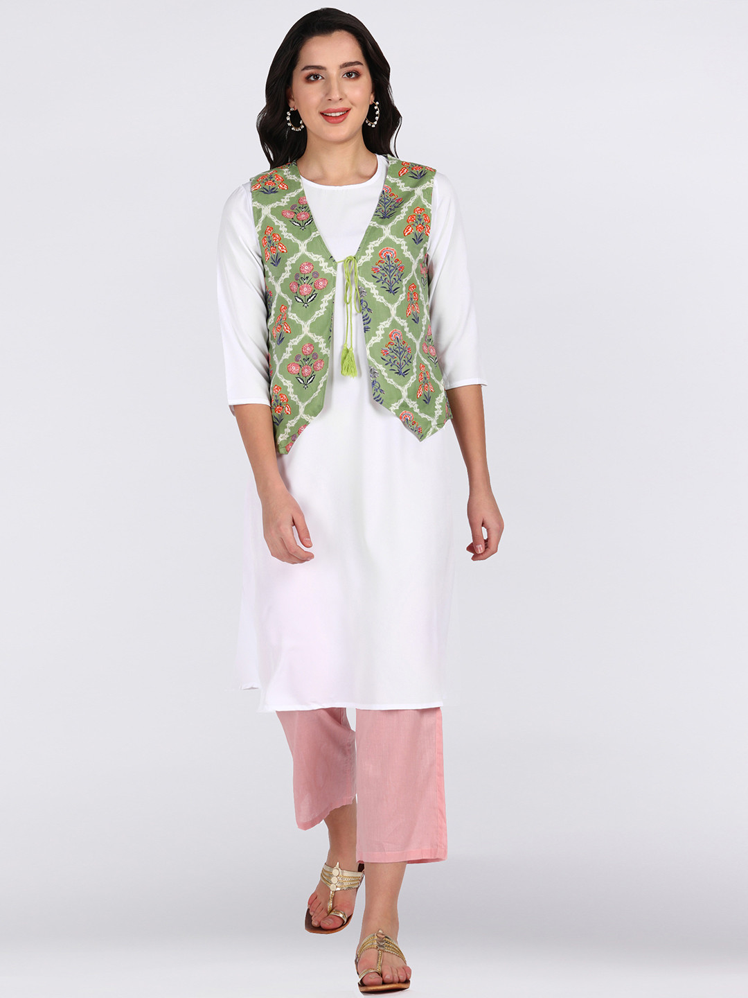 shashvi Women Green & White Kurta With Jacket